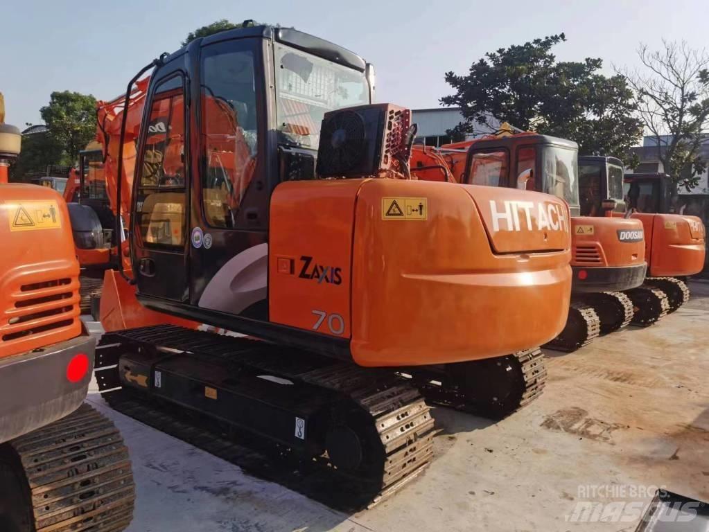 Hitachi ZX 70 Mini pelle 7t-12t