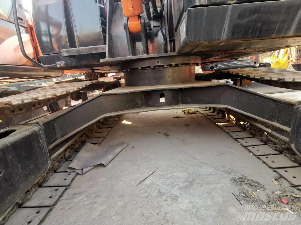 Hitachi ZX 70 Mini pelle 7t-12t