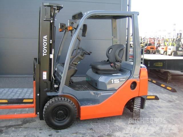 TOYOTA 028FGF15 Chariots GPL