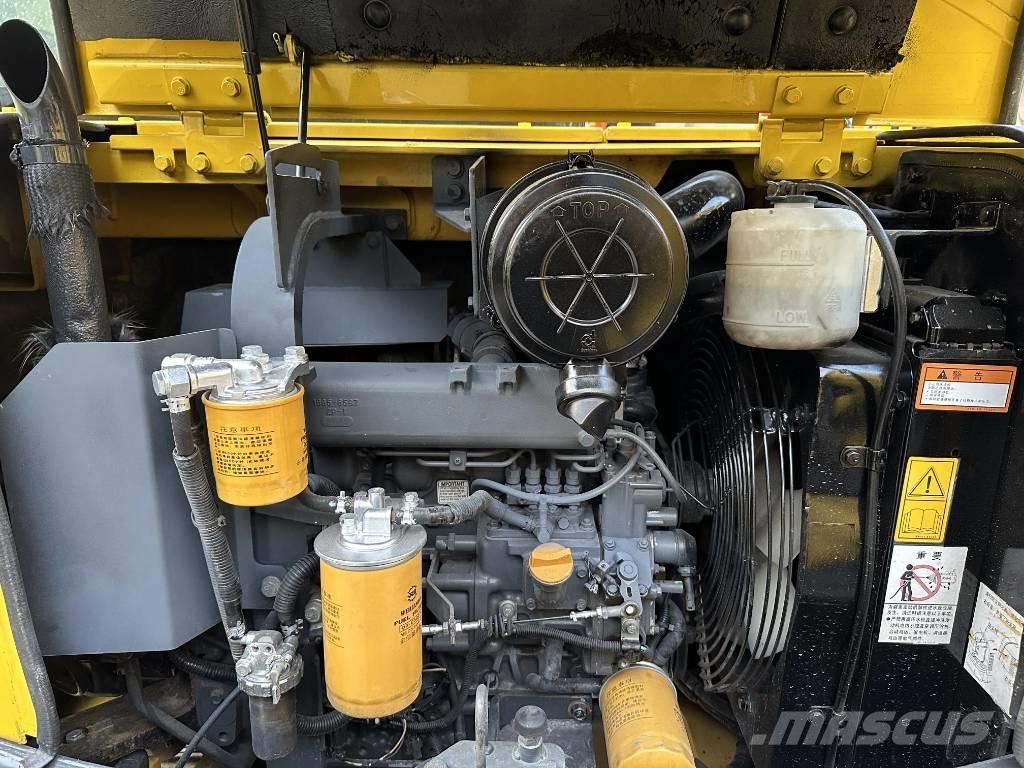 Komatsu PC56-7 Mini pelle < 7t