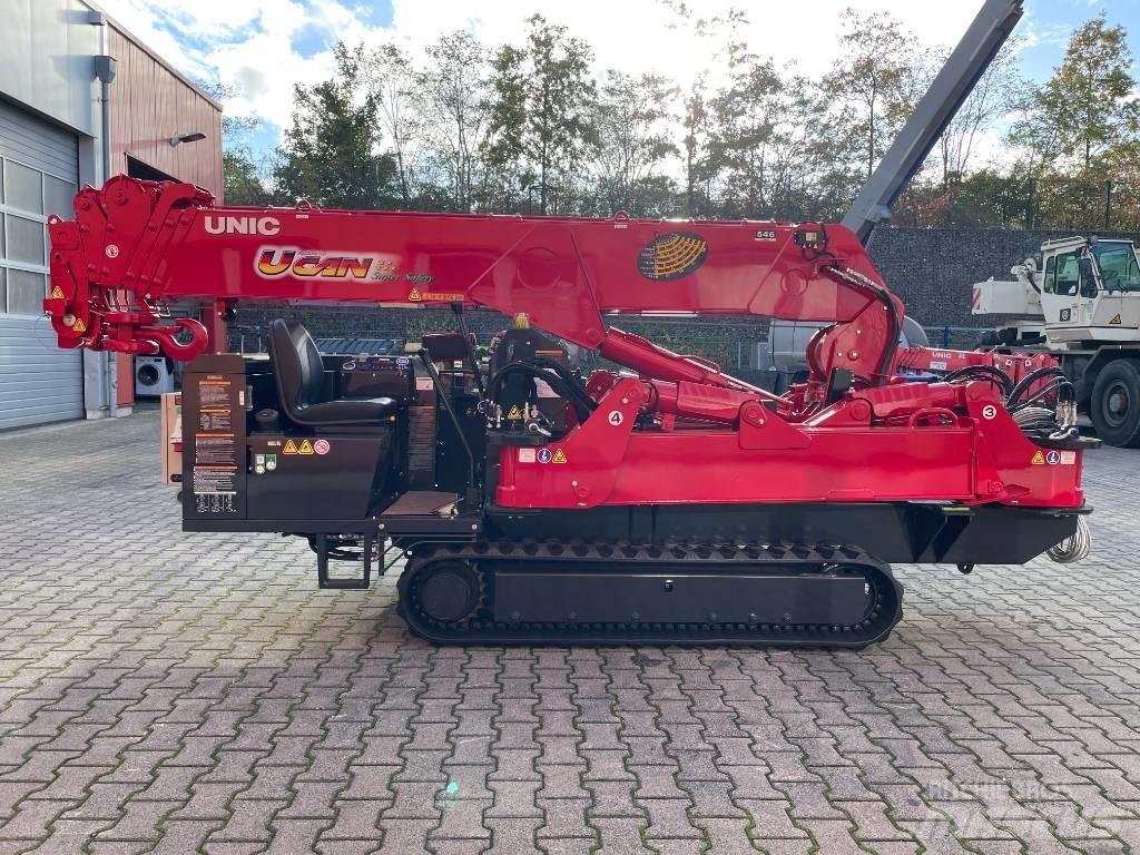Unic URW-546 Mini grue