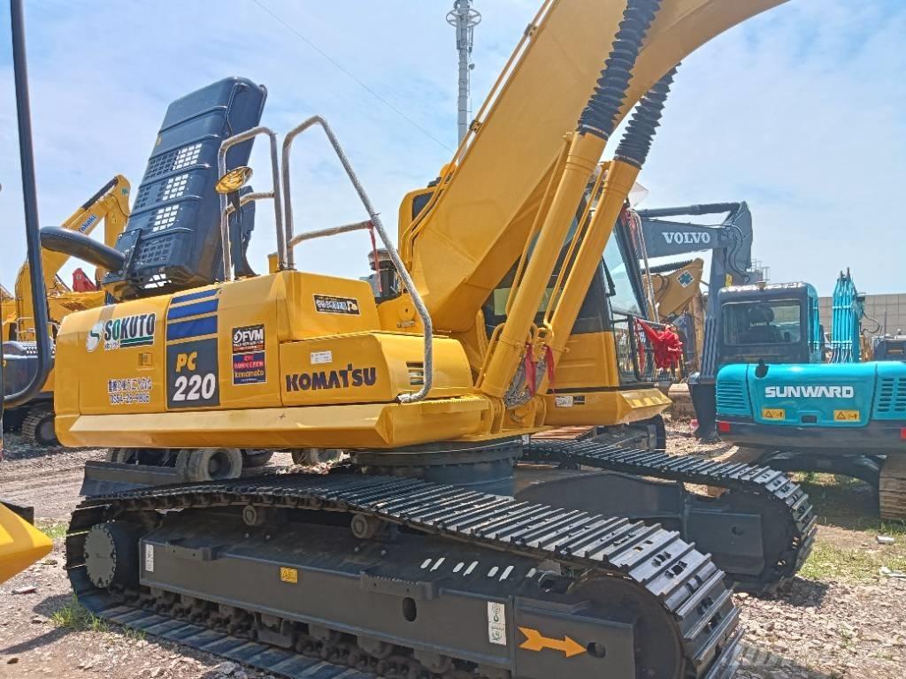 Komatsu PC 220-8 Pelle sur chenilles
