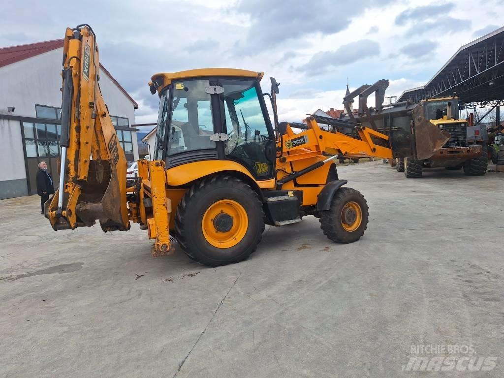 JCB 3CX Tractopelle
