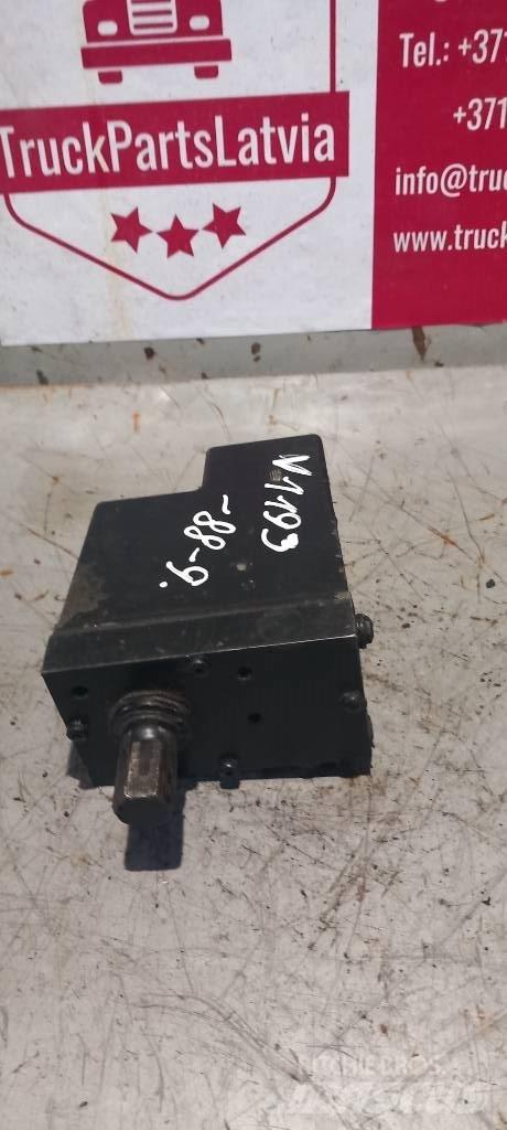 Volvo FH 12.    20917279 Hydraulique