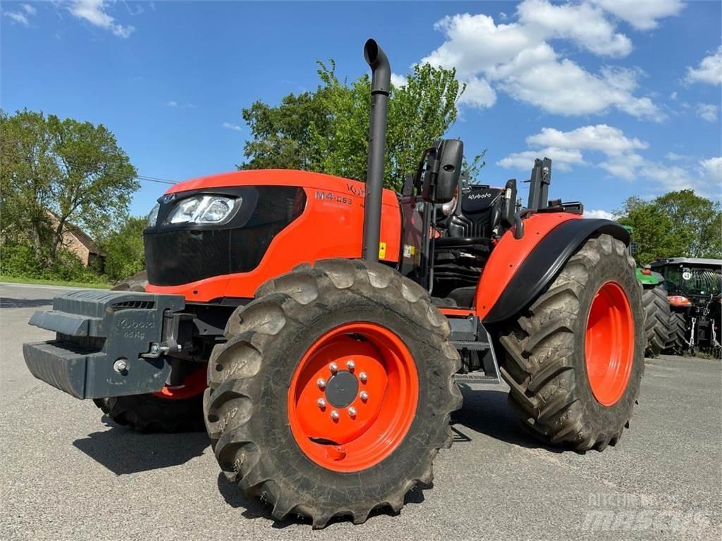 Kubota M4063 ROPS Tracteur