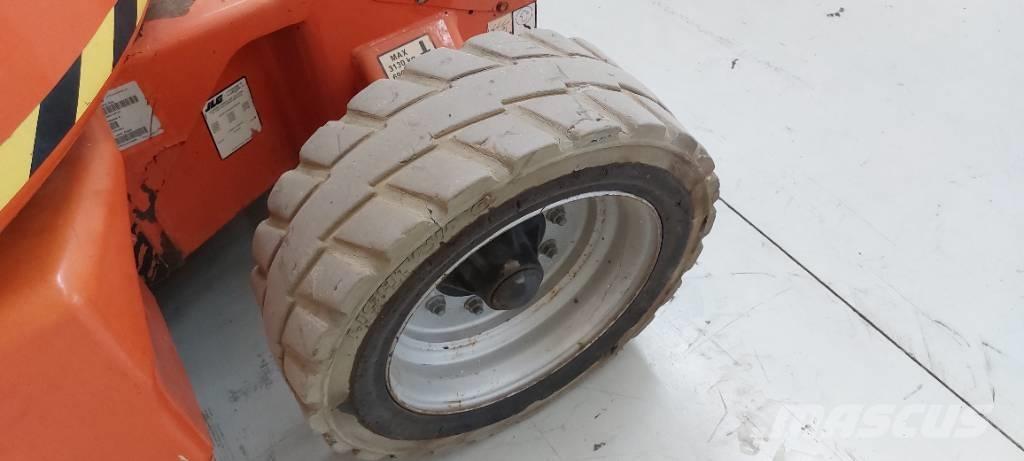 JLG E 450 AJ Nacelles articulées
