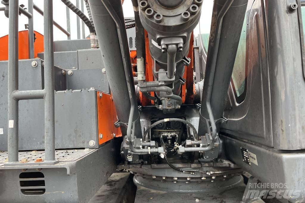 Doosan DX 165 W-5 Pelle sur pneus