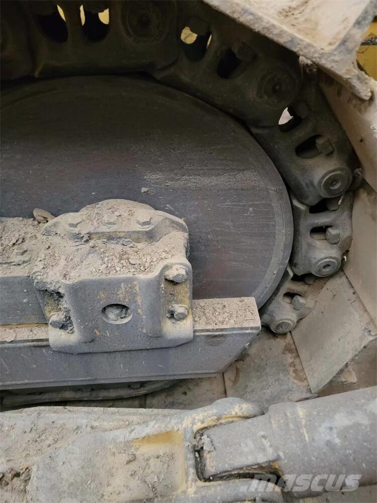 CAT D7G2 Bouteurs sur chenilles