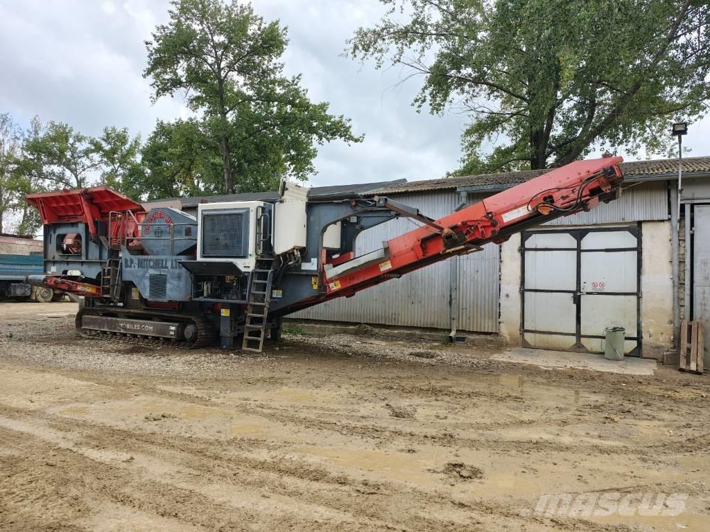 Sandvik QJ 341 Concasseur mobile