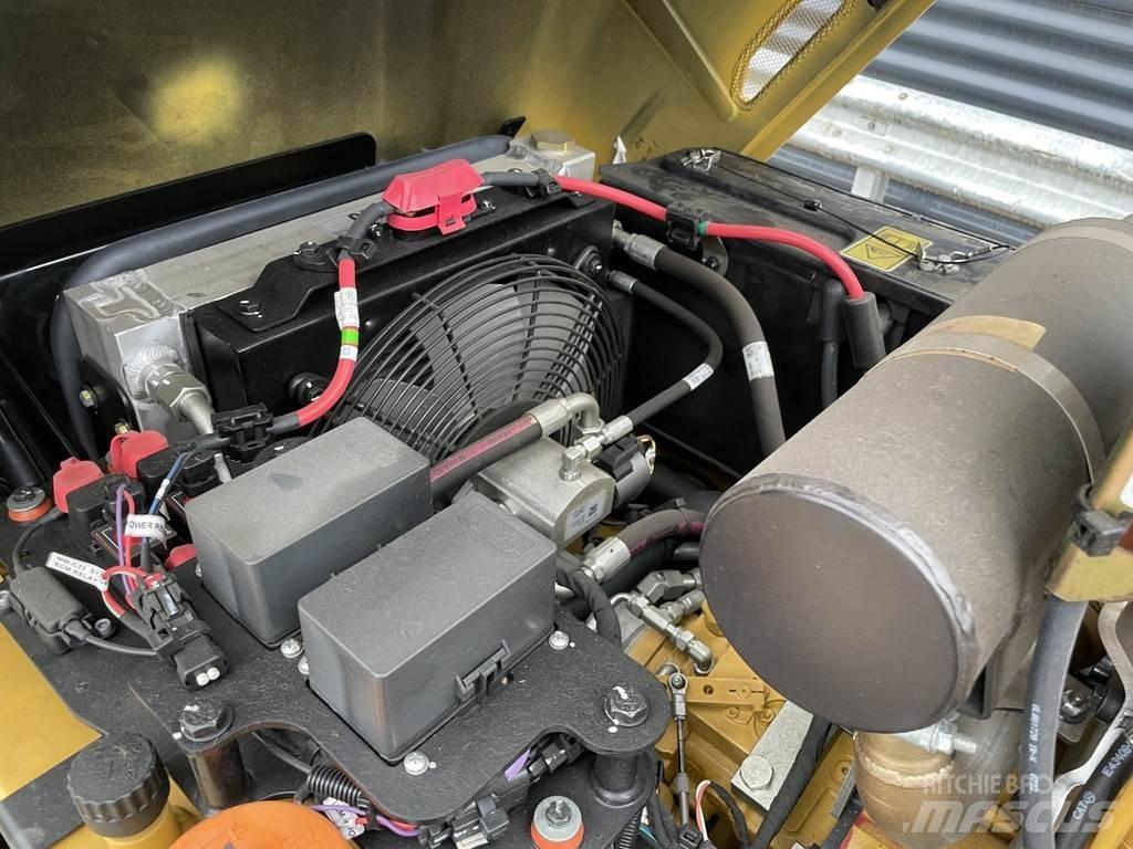 CAT CB2.5 GC Rouleaux tandem