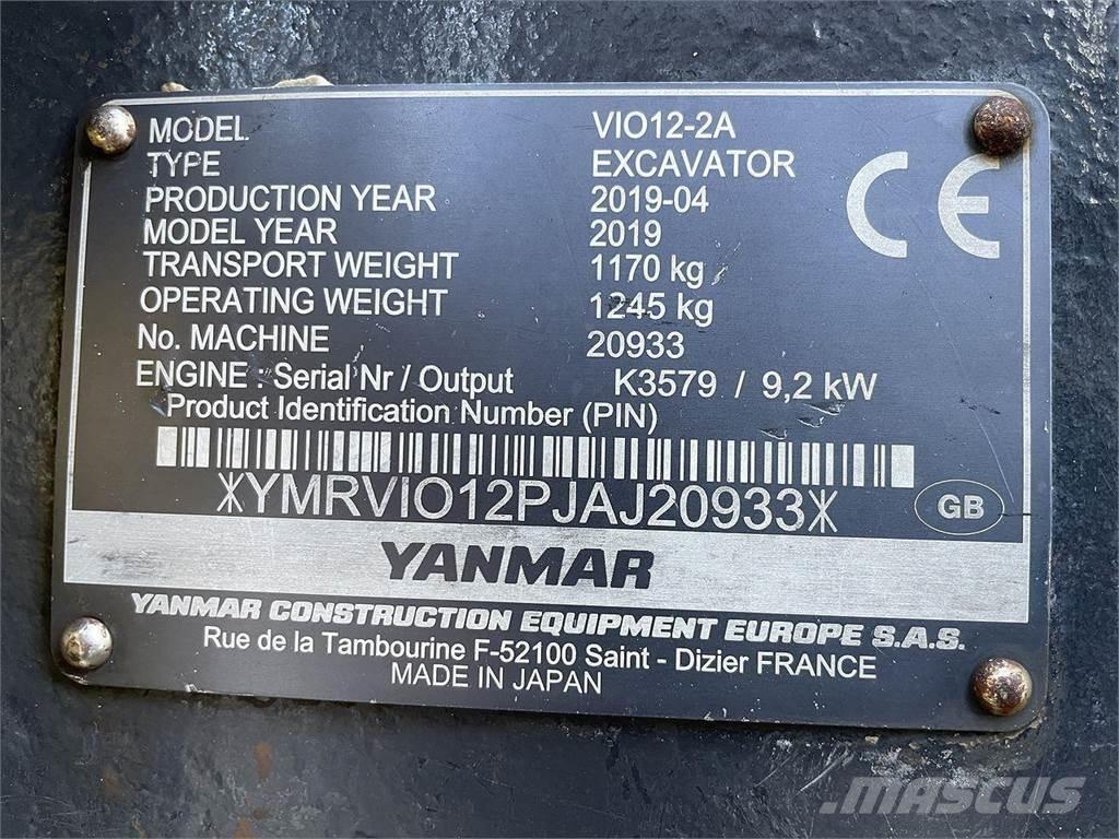Yanmar VIO12 Pelle sur pneus