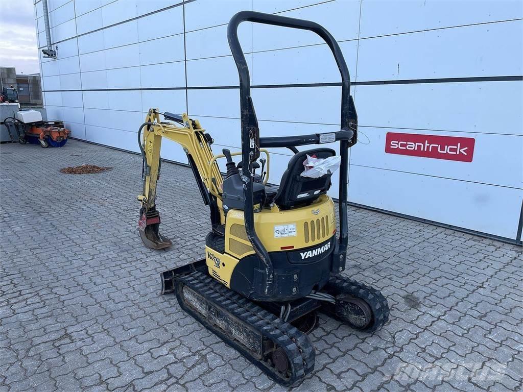 Yanmar VIO12 Pelle sur pneus