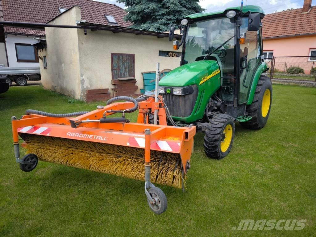 John Deere 3720 Micro tracteur