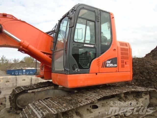 Doosan DX 235 LCR Pelle sur chenilles