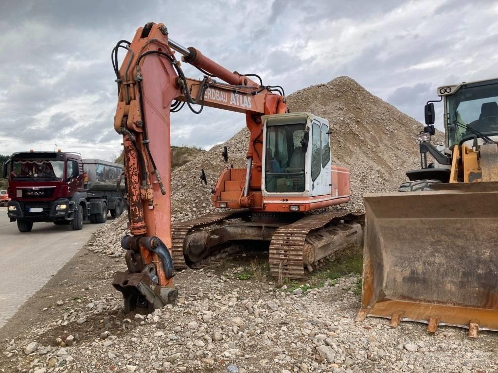 Atlas 1704 HD Pelle sur chenilles