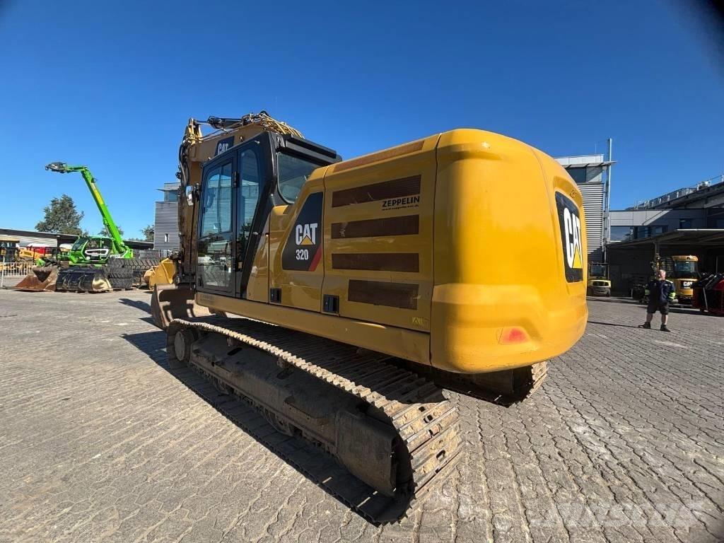 CAT 320 Pelle sur chenilles