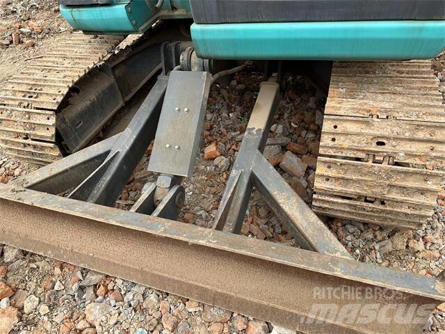 Kobelco SK70SR Mini pelle < 7t
