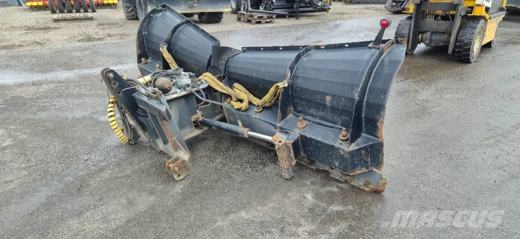  Vikplog 320 Chasse neige