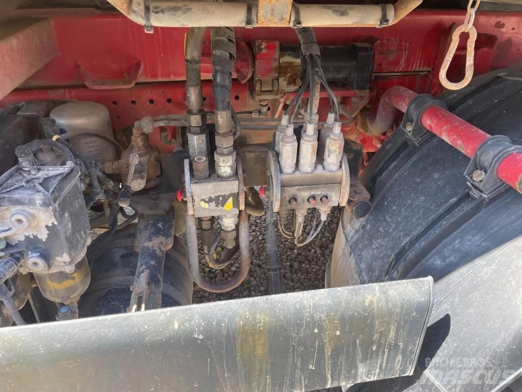 MAN TGS 26.480 Camion benne
