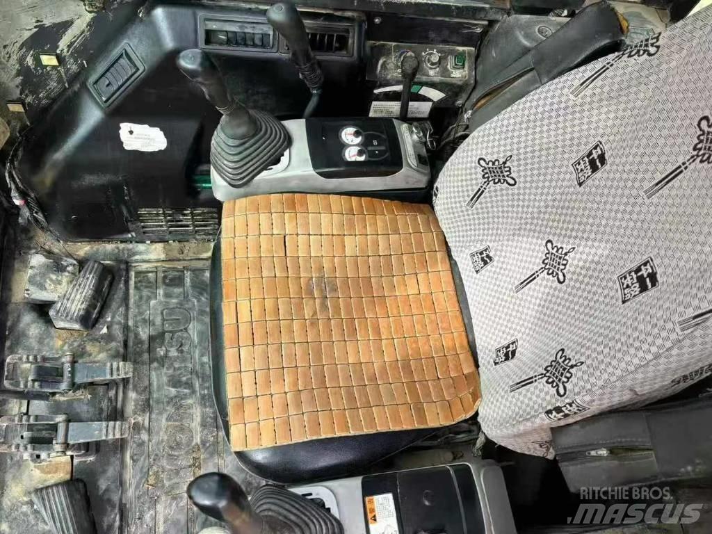Komatsu PC 56 Pelle sur chenilles