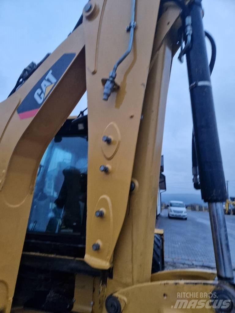 CAT 432 F Tractopelle