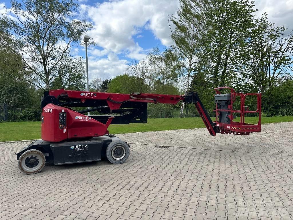 JLG E 400 AJPN Nacelles articulées