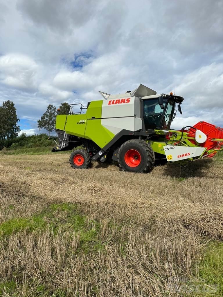 CLAAS Evion 430 Moissonneuse batteuse