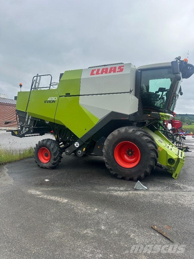 CLAAS Evion 430 Moissonneuse batteuse