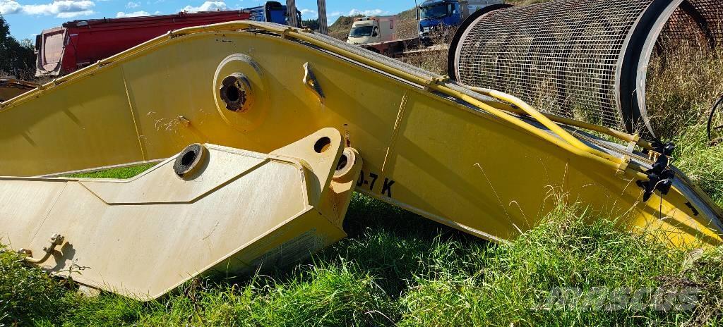 Komatsu PC 600-7K Bras et Godet