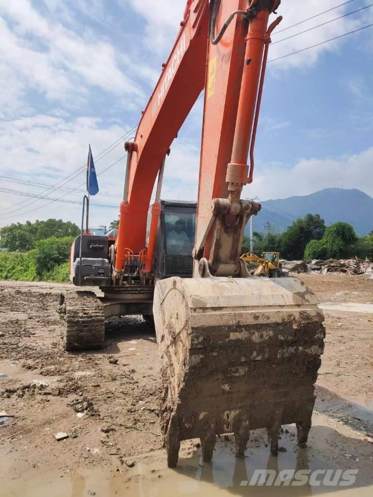 Hitachi EX 200-5 Pelle sur chenilles