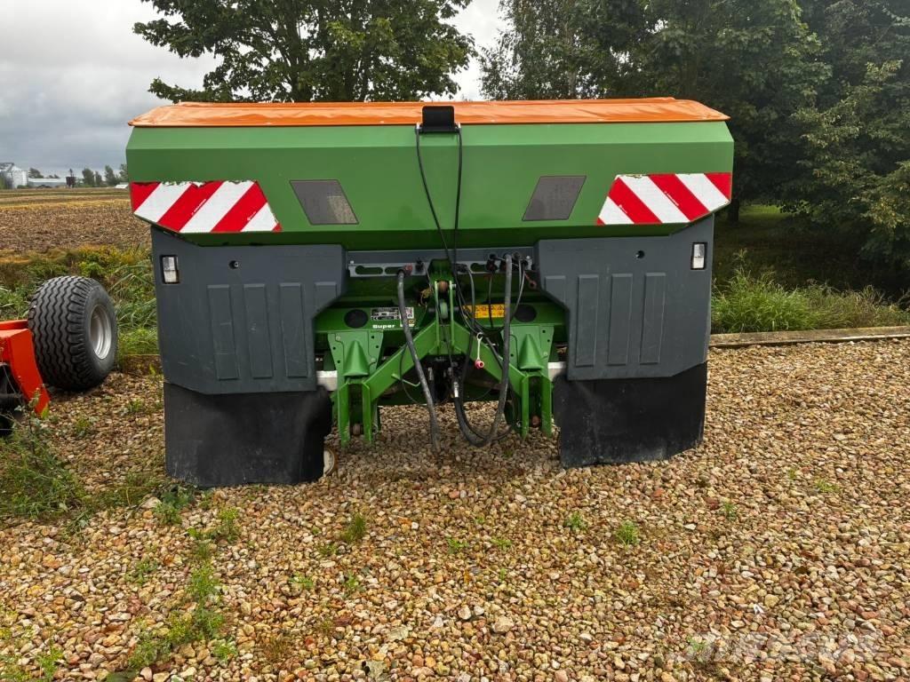 Amazone ZA-TS 3200 Semoir à engrais