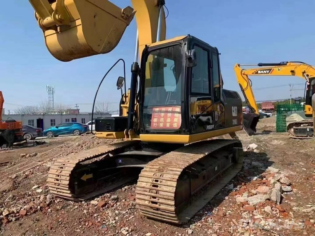 CAT CAT318D Pelle sur chenilles