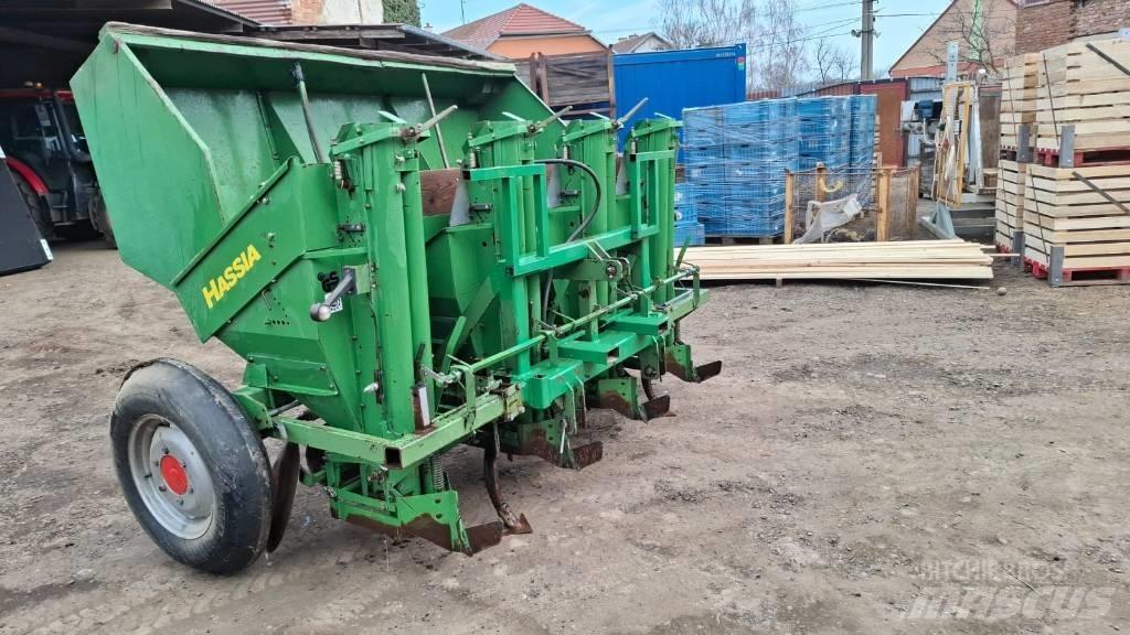 Hassia sazeč brambor Planteurs de pommes de terre