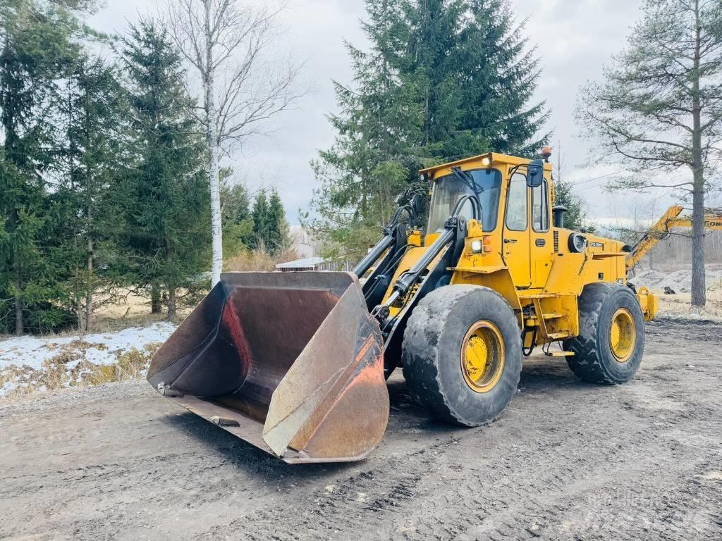 Volvo L 90 Chargeuse sur pneus