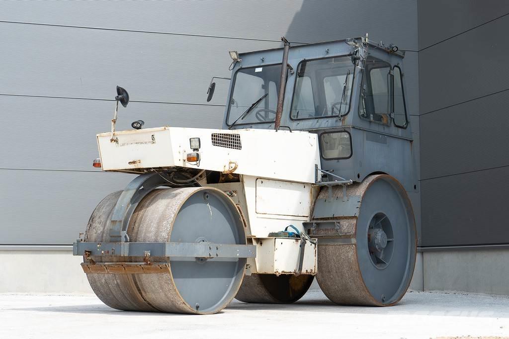 Hamm HW 90 Mini compacteur