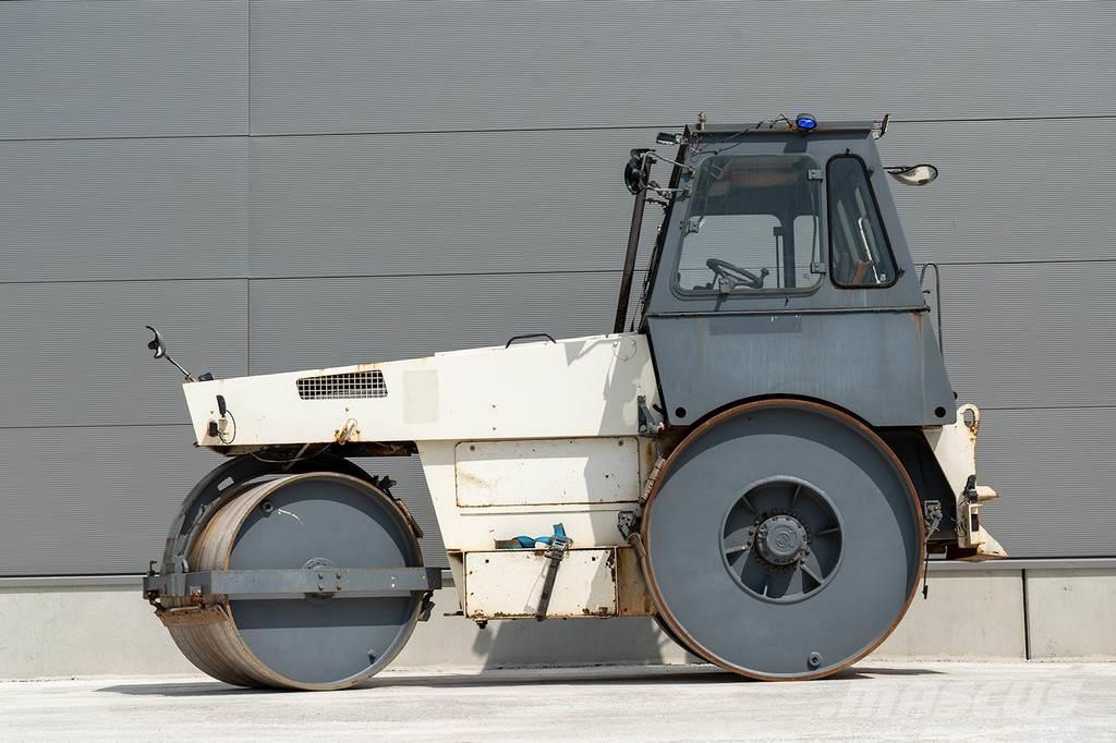 Hamm HW 90 Mini compacteur