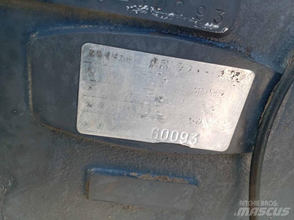 Mitsubishi D 3850FD Tracteur
