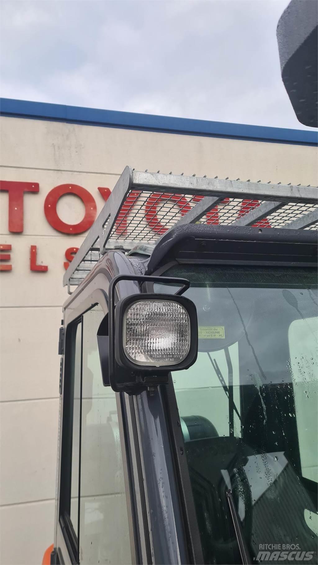 Toyota 02-8FGF30 Chariots GPL