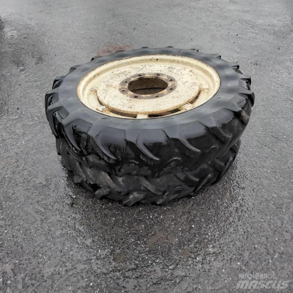 Michelin 9.5R28 Pneus, roues et jantes