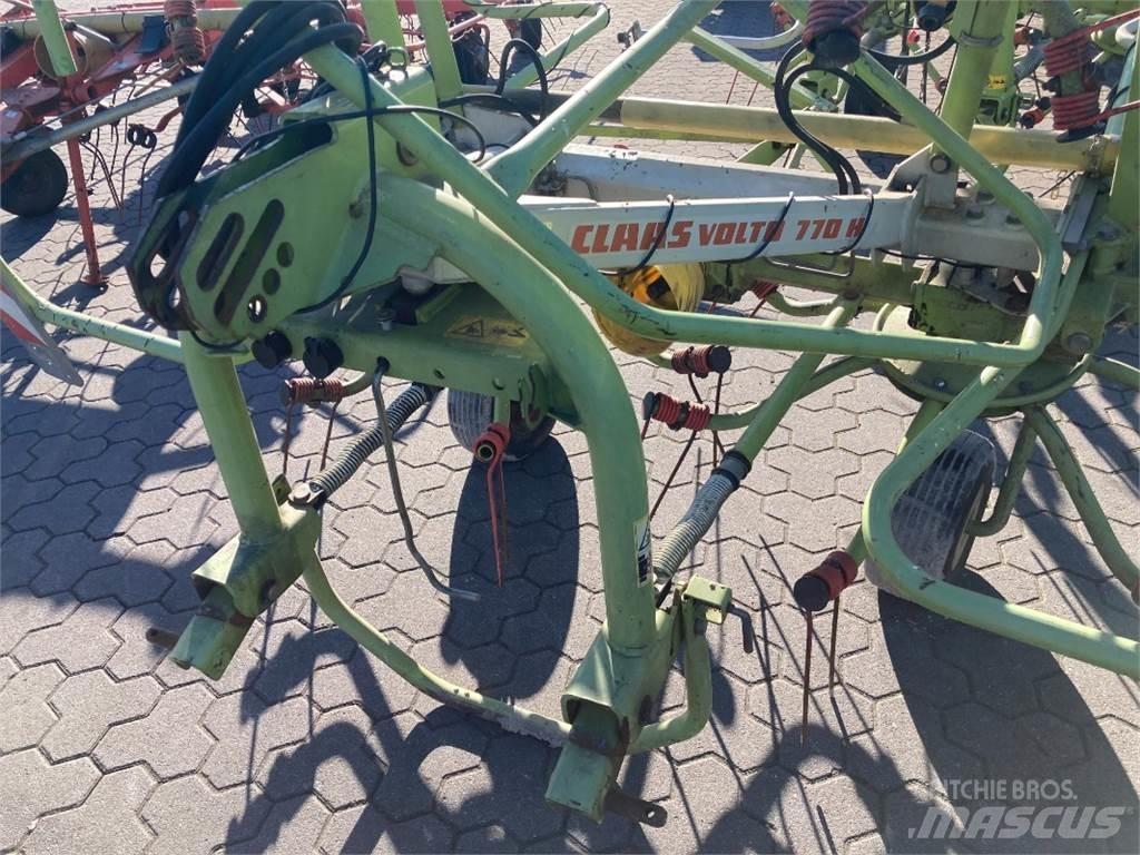 CLAAS Volto 770 Rateau faneur