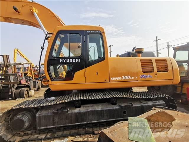Hyundai R300LC-7 Pelle sur chenilles