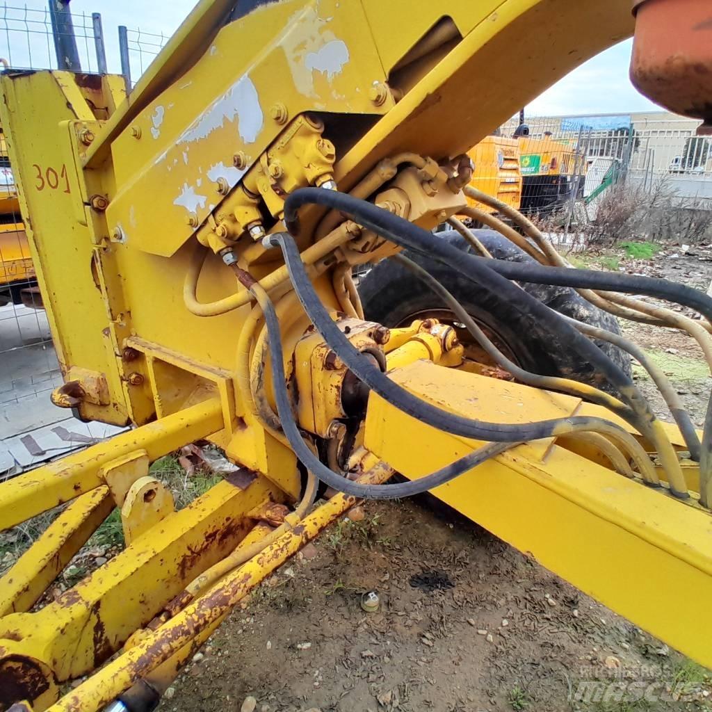 CAT 140 G Niveleuse