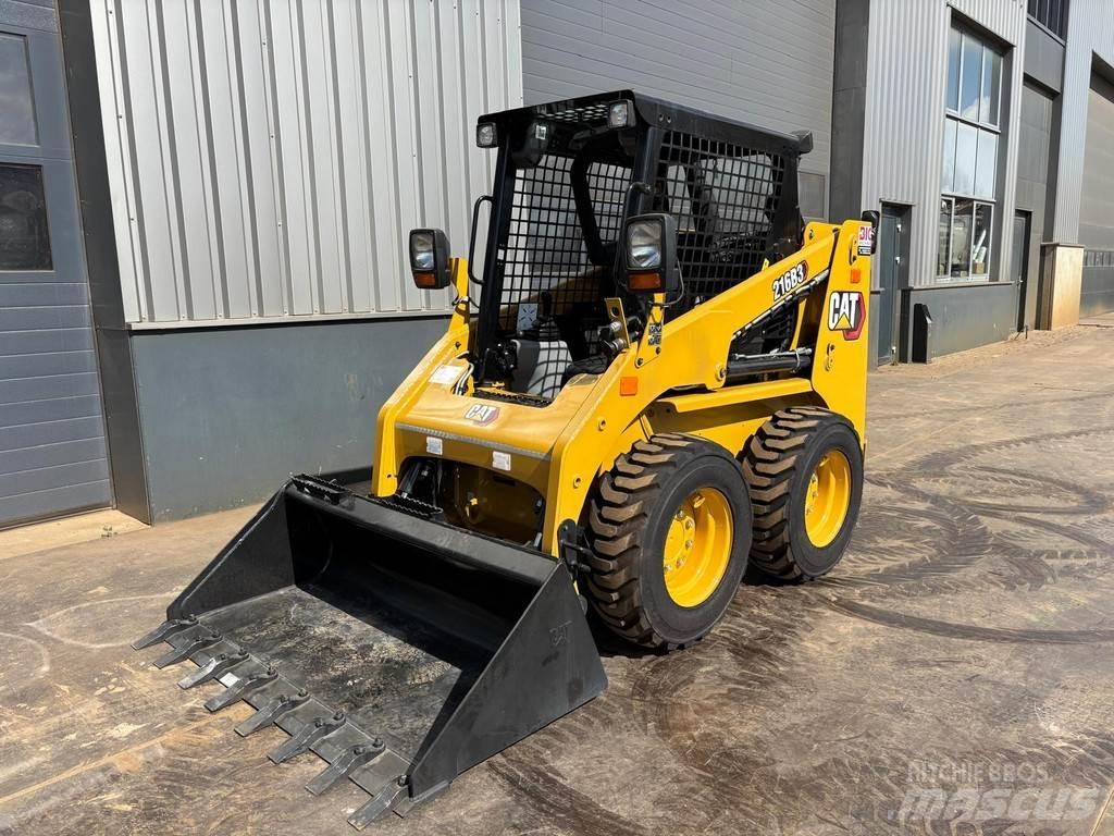 CAT 216B3 Chargeuse sur pneus