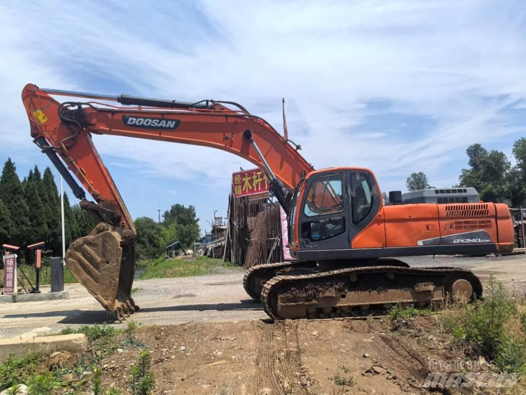 Doosan DX 340 LC-9C Pelle sur chenilles