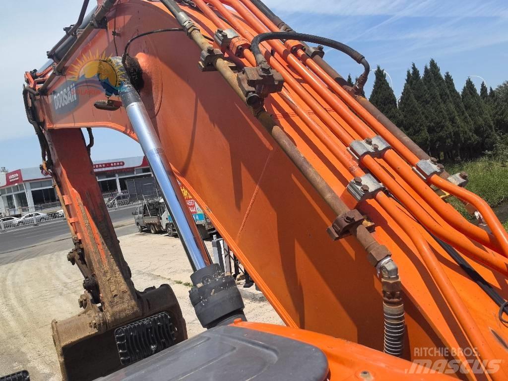 Doosan DX 340 LC-9C Pelle sur chenilles