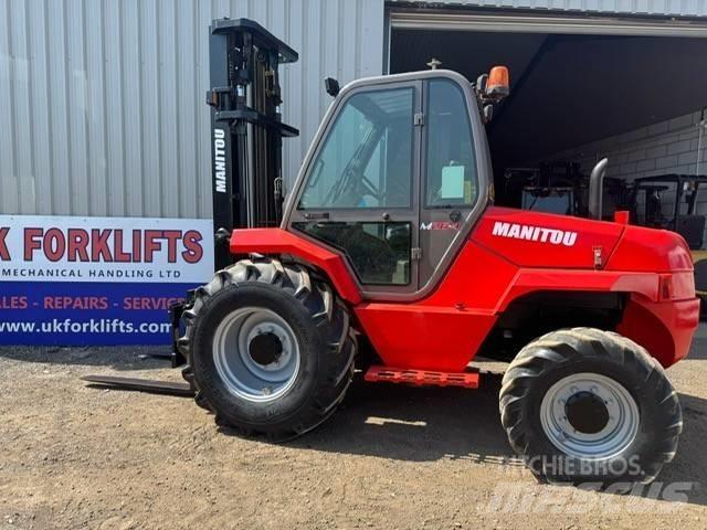 Manitou M 26.4 Chariot tout terrain