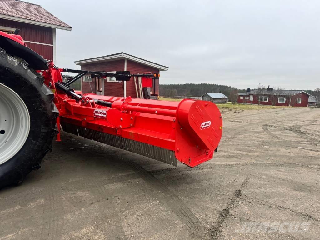 Maschio Gemella 620 Broyeur / Gyrobroyeur / Epareuse
