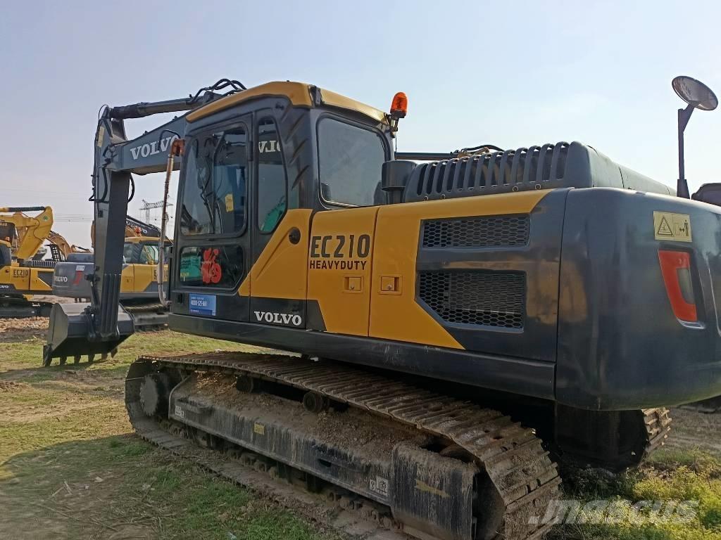 Volvo EC 210 Pelle sur chenilles