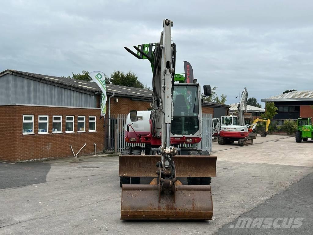 Takeuchi TB 295 W Pelle sur pneus