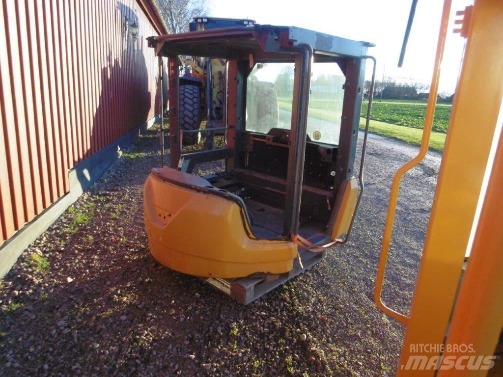  Hytt Volvo L60F Cabine